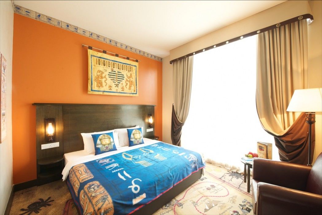 Transit Hotel 3*